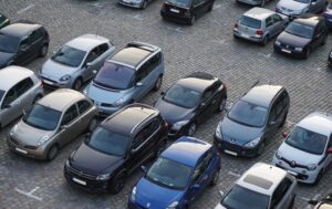 Parken am Flughafen Stuttgart - Außenparkplatz